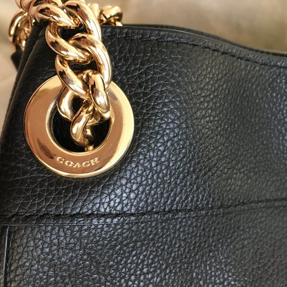 COACH Turnlock Edie Shoulder Bag in Pebble Leather - Black - Picture 7 of 15